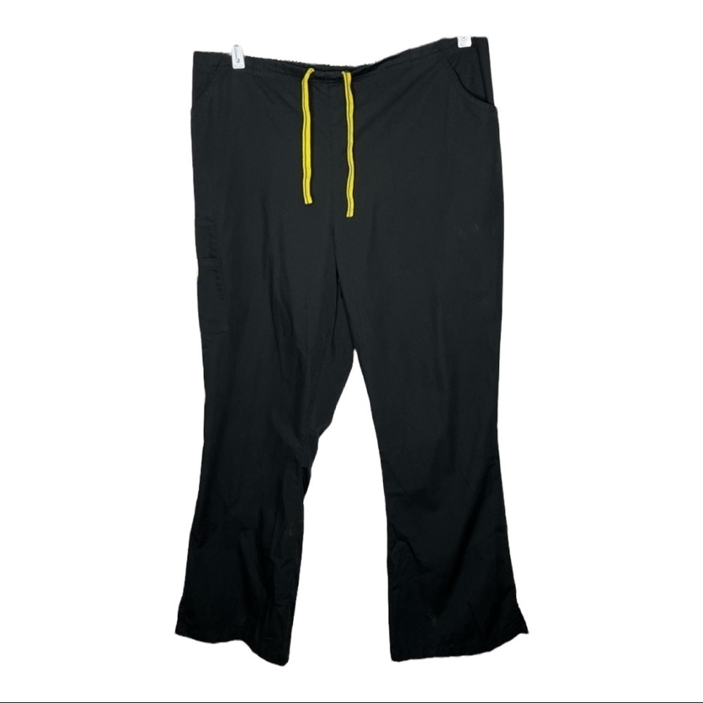 Wonder Wink Black Scrubs Sz 2 XT